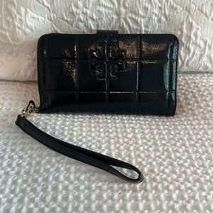 Tory Burch black patent wallet
